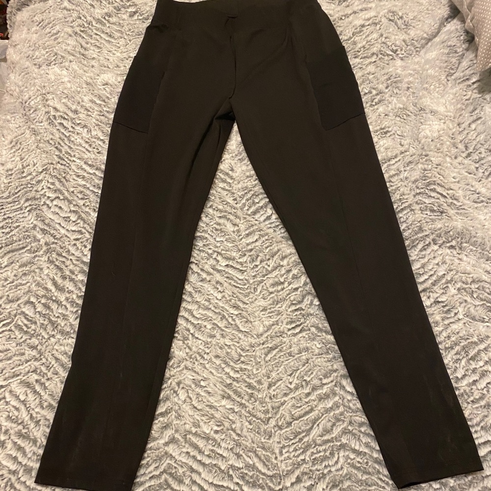 Vera wang dress leggings 2 pairs